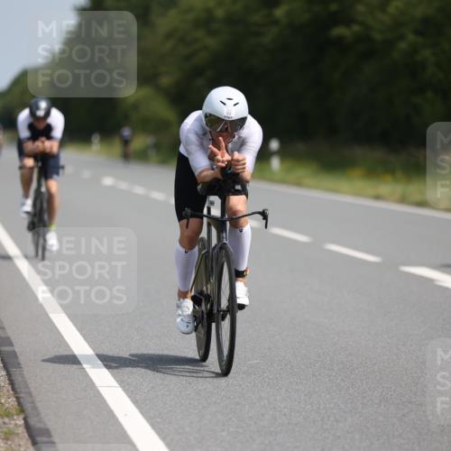 22.06.2025 - Viking Triathlon Yannick Fuchs http://msf.ph/oto/8111125 22.06.2025 11:35:45 Radfahren 5, 108, 196, 229, 242, 271, 284, 294, 301, 429, 435, 486, 519, 647 meine-sportfotos.de