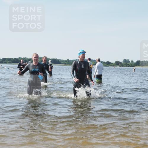 22.06.2025 - Viking Triathlon KatJ http://msf.ph/oto/8111184 22.06.2025 10:39:45 Schwimmen 25, 29, 86, 138, 244, 423, 437, 518, 529 meine-sportfotos.de