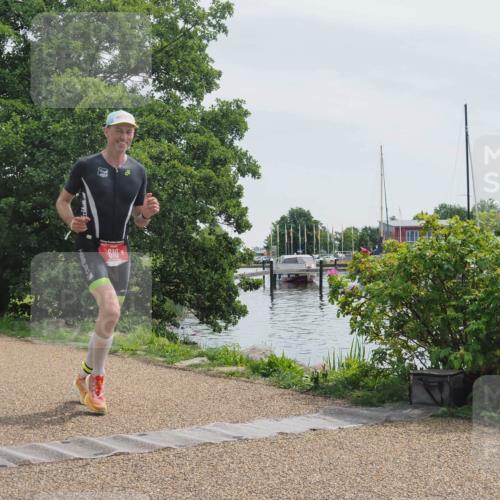 22.06.2025 - Viking Triathlon KatJ http://msf.ph/oto/8111190 22.06.2025 12:44:14 Laufen 610 meine-sportfotos.de