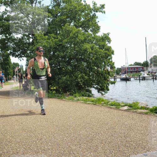 22.06.2025 - Viking Triathlon KatJ http://msf.ph/oto/8111212 22.06.2025 13:20:49 Laufen 296, 651 meine-sportfotos.de