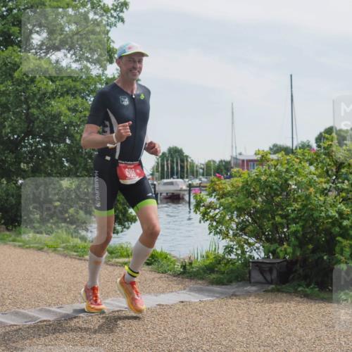 22.06.2025 - Viking Triathlon KatJ http://msf.ph/oto/8111243 22.06.2025 12:44:15 Laufen 610 meine-sportfotos.de