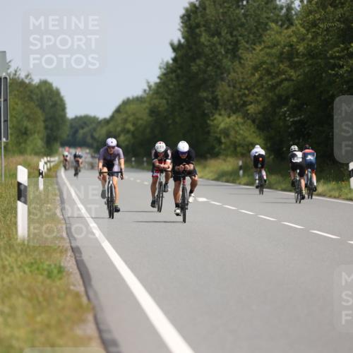 22.06.2025 - Viking Triathlon Yannick Fuchs http://msf.ph/oto/8111259 22.06.2025 11:35:51 Radfahren 5, 284, 294, 429, 435, 460, 486, 493, 519, 627 meine-sportfotos.de
