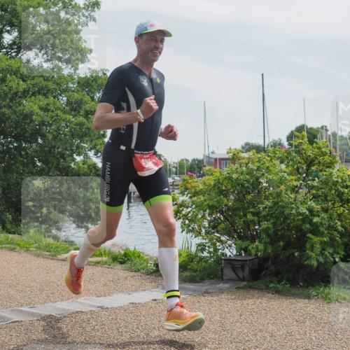22.06.2025 - Viking Triathlon KatJ http://msf.ph/oto/8111261 22.06.2025 12:44:15 Laufen 610 meine-sportfotos.de