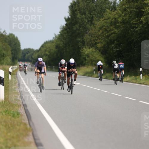 22.06.2025 - Viking Triathlon Yannick Fuchs http://msf.ph/oto/8111270 22.06.2025 11:35:51 Radfahren 5, 284, 294, 429, 435, 460, 486, 493, 519, 627 meine-sportfotos.de