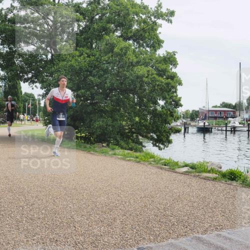 22.06.2025 - Viking Triathlon KatJ http://msf.ph/oto/8111273 22.06.2025 12:45:22 Laufen 178, 393 meine-sportfotos.de