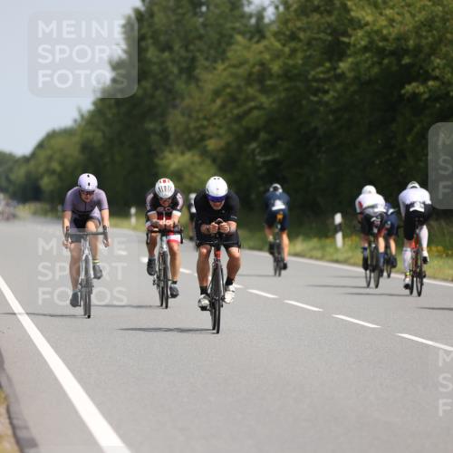 22.06.2025 - Viking Triathlon Yannick Fuchs http://msf.ph/oto/8111295 22.06.2025 11:35:53 Radfahren 284, 460, 486, 493, 627 meine-sportfotos.de
