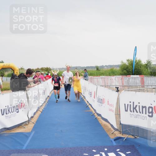 22.06.2025 - Viking Triathlon MichiJ http://msf.ph/oto/8111319 22.06.2025 16:40:54 Ziel 649 meine-sportfotos.de