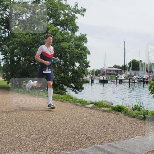 22.06.2025 - Viking Triathlon KatJ http://msf.ph/oto/8111324 22.06.2025 12:45:23 Laufen 178, 393 meine-sportfotos.de