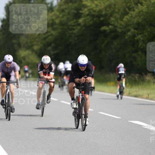 22.06.2025 - Viking Triathlon Yannick Fuchs http://msf.ph/oto/8111328 22.06.2025 11:35:54 Radfahren 214, 284, 460, 493, 627 meine-sportfotos.de