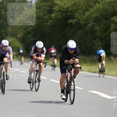 22.06.2025 - Viking Triathlon Yannick Fuchs http://msf.ph/oto/8111342 22.06.2025 11:35:55 Radfahren 214, 284, 460, 493, 627 meine-sportfotos.de
