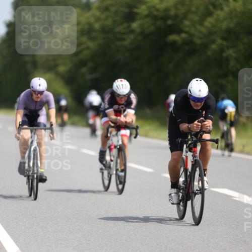 22.06.2025 - Viking Triathlon Yannick Fuchs http://msf.ph/oto/8111353 22.06.2025 11:35:55 Radfahren 214, 284, 460, 493, 627 meine-sportfotos.de