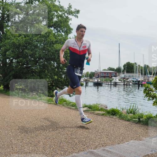 22.06.2025 - Viking Triathlon KatJ http://msf.ph/oto/8111374 22.06.2025 12:45:23 Laufen 178, 393 meine-sportfotos.de