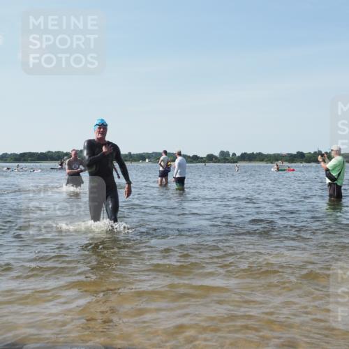 22.06.2025 - Viking Triathlon KatJ http://msf.ph/oto/8111380 22.06.2025 10:39:52 Schwimmen 29, 283, 423, 437, 518 meine-sportfotos.de