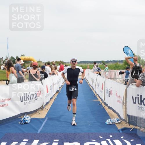 22.06.2025 - Viking Triathlon MichiJ http://msf.ph/oto/8111413 22.06.2025 14:53:18 Ziel 42 meine-sportfotos.de