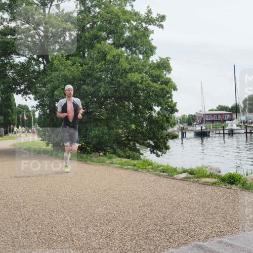 22.06.2025 - Viking Triathlon KatJ http://msf.ph/oto/8111425 22.06.2025 12:45:24 Laufen 178, 393 meine-sportfotos.de