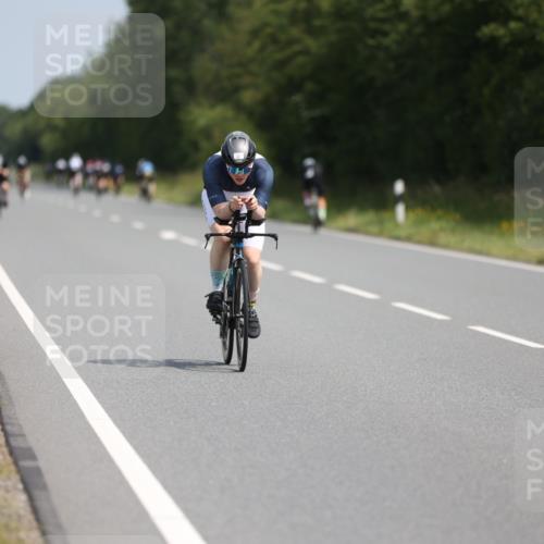 22.06.2025 - Viking Triathlon Yannick Fuchs http://msf.ph/oto/8111433 22.06.2025 11:36:04 Radfahren 124, 214, 217, 464, 479, 492 meine-sportfotos.de