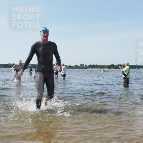 22.06.2025 - Viking Triathlon KatJ http://msf.ph/oto/8111455 22.06.2025 10:39:53 Schwimmen 29, 283, 423, 437, 518 meine-sportfotos.de