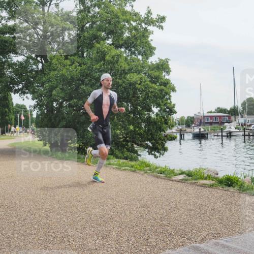 22.06.2025 - Viking Triathlon KatJ http://msf.ph/oto/8111469 22.06.2025 12:45:25 Laufen 178, 393 meine-sportfotos.de