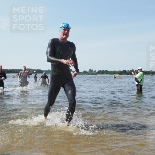 22.06.2025 - Viking Triathlon KatJ http://msf.ph/oto/8111490 22.06.2025 10:39:54 Schwimmen 283, 423, 437, 518 meine-sportfotos.de