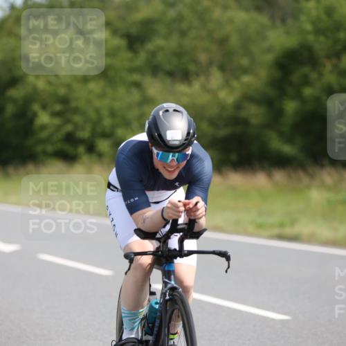 22.06.2025 - Viking Triathlon Yannick Fuchs http://msf.ph/oto/8111491 22.06.2025 11:36:06 Radfahren 124, 214, 217, 464, 479, 492 meine-sportfotos.de
