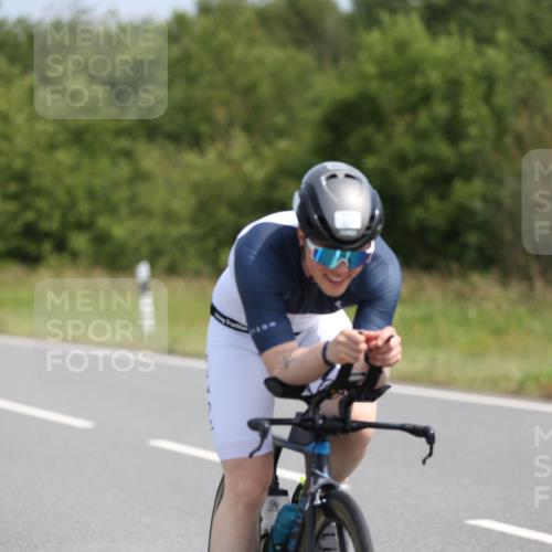 22.06.2025 - Viking Triathlon Yannick Fuchs http://msf.ph/oto/8111497 22.06.2025 11:36:07 Radfahren 87, 124, 214, 217, 464, 479, 492 meine-sportfotos.de