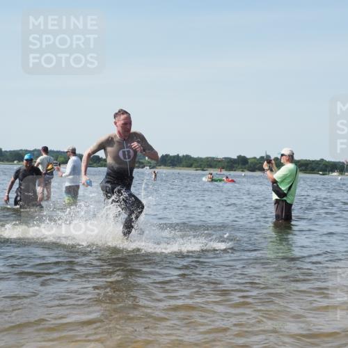 22.06.2025 - Viking Triathlon KatJ http://msf.ph/oto/8111538 22.06.2025 10:39:57 Schwimmen 283, 423, 437, 518, 538 meine-sportfotos.de