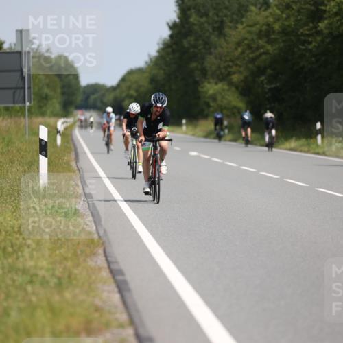 22.06.2025 - Viking Triathlon Yannick Fuchs http://msf.ph/oto/8111625 22.06.2025 11:36:16 Radfahren 87, 98, 207, 343, 479, 514, 551, 606 meine-sportfotos.de