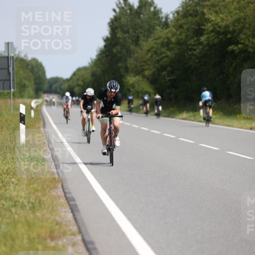 22.06.2025 - Viking Triathlon Yannick Fuchs http://msf.ph/oto/8111648 22.06.2025 11:36:17 Radfahren 87, 98, 207, 343, 479, 514, 551, 606 meine-sportfotos.de