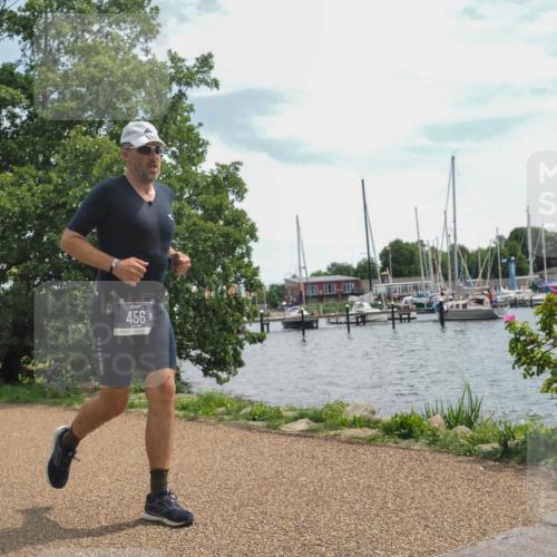 22.06.2025 - Viking Triathlon KatJ http://msf.ph/oto/8111654 22.06.2025 13:21:07 Laufen 456 meine-sportfotos.de