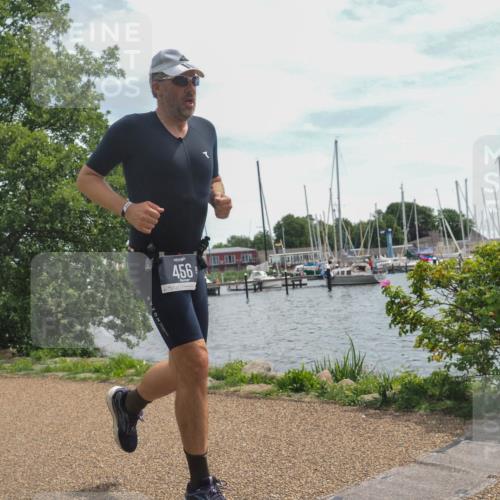 22.06.2025 - Viking Triathlon KatJ http://msf.ph/oto/8111685 22.06.2025 13:21:07 Laufen 456 meine-sportfotos.de