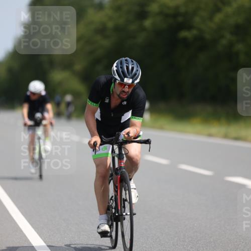 22.06.2025 - Viking Triathlon Yannick Fuchs http://msf.ph/oto/8111686 22.06.2025 11:36:18 Radfahren 87, 98, 193, 207, 343, 479, 514, 551, 606 meine-sportfotos.de