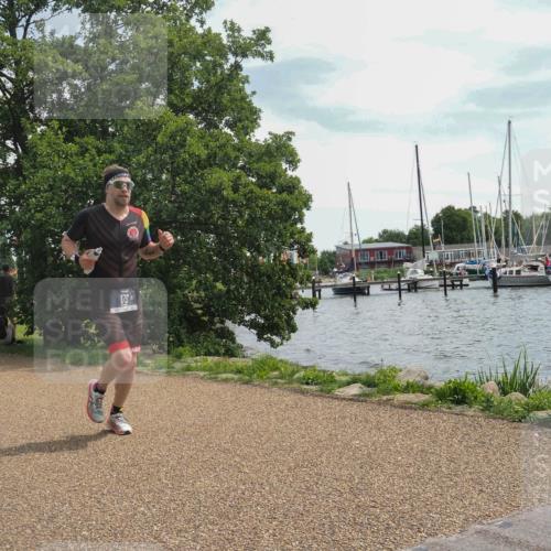 22.06.2025 - Viking Triathlon KatJ http://msf.ph/oto/8111728 22.06.2025 13:21:19 Laufen 179 meine-sportfotos.de
