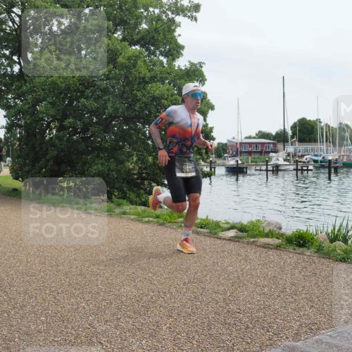 22.06.2025 - Viking Triathlon KatJ http://msf.ph/oto/8111757 22.06.2025 12:46:07 Laufen 90 meine-sportfotos.de