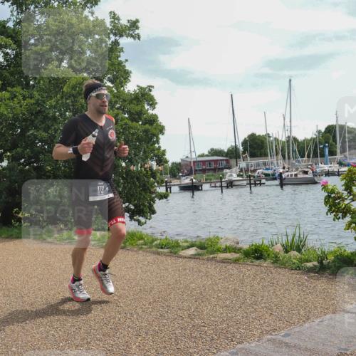 22.06.2025 - Viking Triathlon KatJ http://msf.ph/oto/8111770 22.06.2025 13:21:20 Laufen 122, 179, 632 meine-sportfotos.de