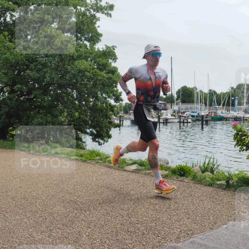 22.06.2025 - Viking Triathlon KatJ http://msf.ph/oto/8111778 22.06.2025 12:46:07 Laufen 90 meine-sportfotos.de