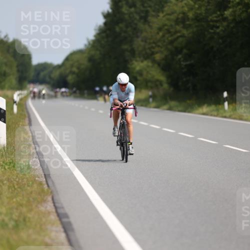 22.06.2025 - Viking Triathlon Yannick Fuchs http://msf.ph/oto/8111815 22.06.2025 11:36:23 Radfahren 98, 193, 207, 343, 514, 551, 606 meine-sportfotos.de