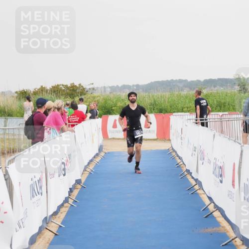 22.06.2025 - Viking Triathlon MichiJ http://msf.ph/oto/8111843 22.06.2025 16:41:07 Ziel 542 meine-sportfotos.de