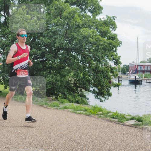 22.06.2025 - Viking Triathlon KatJ http://msf.ph/oto/8111879 22.06.2025 12:46:27 Laufen 642 meine-sportfotos.de