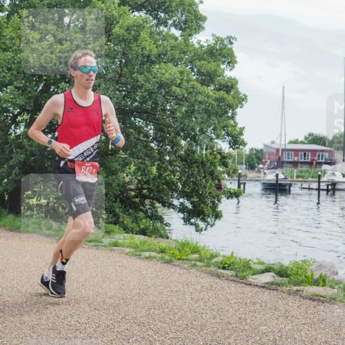 22.06.2025 - Viking Triathlon KatJ http://msf.ph/oto/8111905 22.06.2025 12:46:27 Laufen 642 meine-sportfotos.de