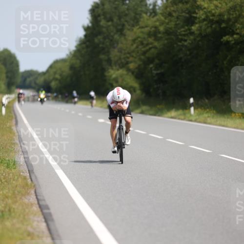22.06.2025 - Viking Triathlon Yannick Fuchs http://msf.ph/oto/8111948 22.06.2025 11:36:41 Radfahren 416, 521 meine-sportfotos.de