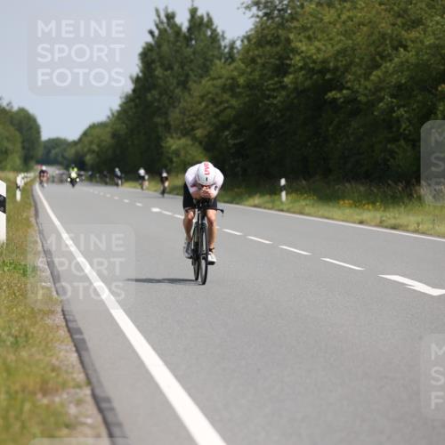 22.06.2025 - Viking Triathlon Yannick Fuchs http://msf.ph/oto/8111961 22.06.2025 11:36:41 Radfahren 416, 521 meine-sportfotos.de