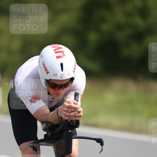 22.06.2025 - Viking Triathlon Yannick Fuchs http://msf.ph/oto/8112015 22.06.2025 11:36:43 Radfahren 443, 521 meine-sportfotos.de