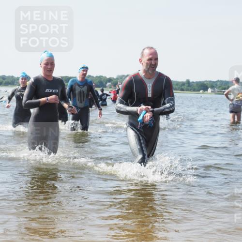 22.06.2025 - Viking Triathlon KatJ http://msf.ph/oto/8112020 22.06.2025 10:40:22 Schwimmen 44, 228, 254, 291, 375, 379, 385, 394, 487, 511, 517, 553 meine-sportfotos.de