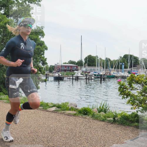 22.06.2025 - Viking Triathlon KatJ http://msf.ph/oto/8112063 22.06.2025 12:47:40 Laufen 15 meine-sportfotos.de