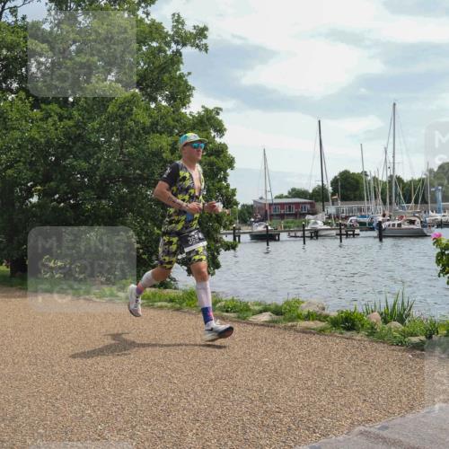 22.06.2025 - Viking Triathlon KatJ http://msf.ph/oto/8112120 22.06.2025 13:21:25 Laufen 122, 368, 632 meine-sportfotos.de
