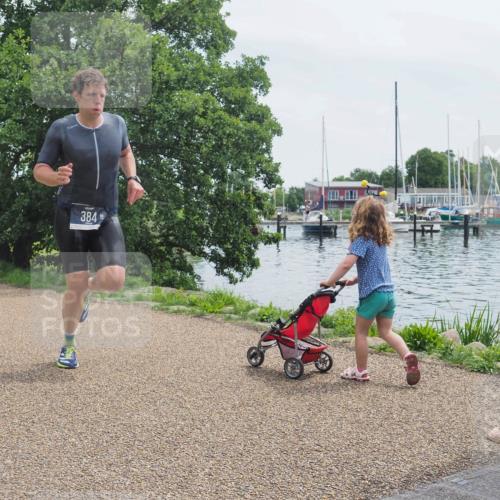 22.06.2025 - Viking Triathlon KatJ http://msf.ph/oto/8112146 22.06.2025 12:47:46 Laufen 384 meine-sportfotos.de