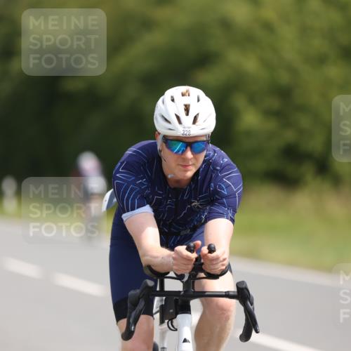 22.06.2025 - Viking Triathlon Yannick Fuchs http://msf.ph/oto/8112179 22.06.2025 11:36:59 Radfahren 219, 328, 346, 355, 356, 491 meine-sportfotos.de