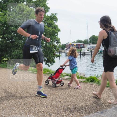 22.06.2025 - Viking Triathlon KatJ http://msf.ph/oto/8112184 22.06.2025 12:47:46 Laufen 384 meine-sportfotos.de