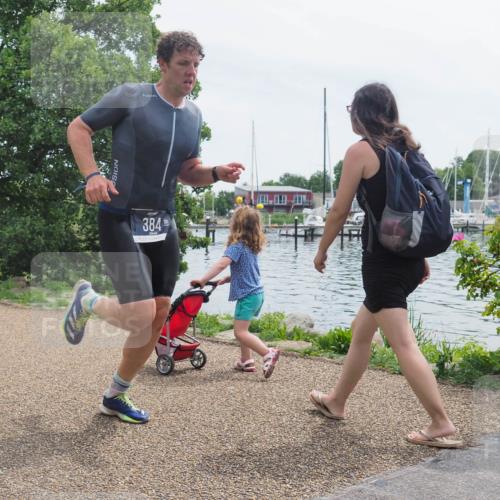 22.06.2025 - Viking Triathlon KatJ http://msf.ph/oto/8112199 22.06.2025 12:47:46 Laufen 384 meine-sportfotos.de