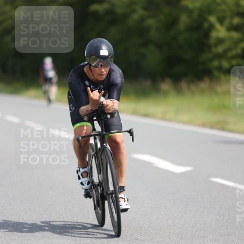 22.06.2025 - Viking Triathlon Yannick Fuchs http://msf.ph/oto/8112240 22.06.2025 11:37:01 Radfahren 219, 328, 346, 355, 356 meine-sportfotos.de
